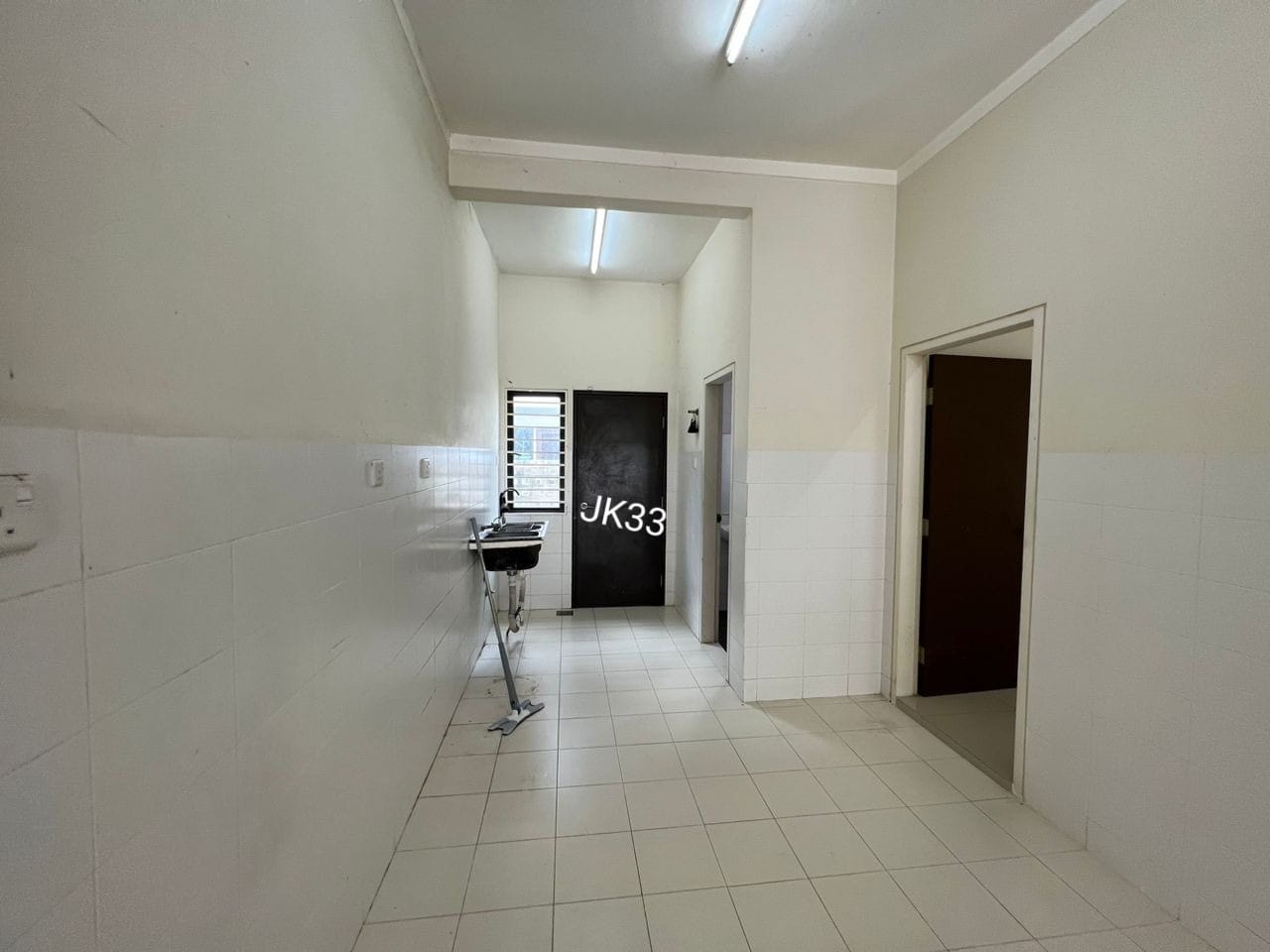 WTL Bandar Bukit Raja double storey house for rent - photo 3