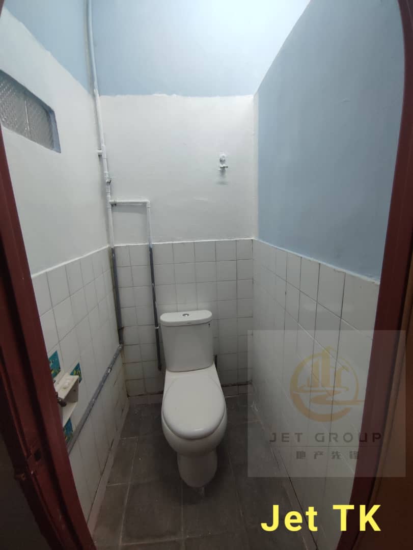 Tmn Berkeley Klang One Storey with Aircond 4 rent - photo 7