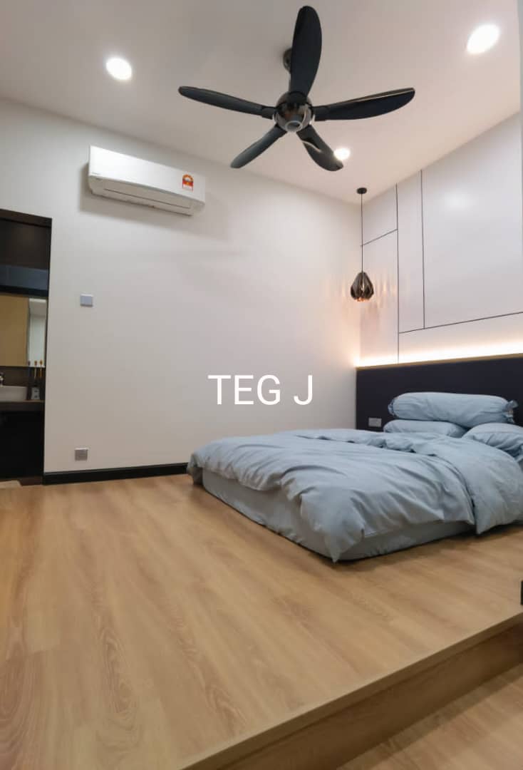 Setia Utama Triple Sty Corner Fully Renovated - photo 13