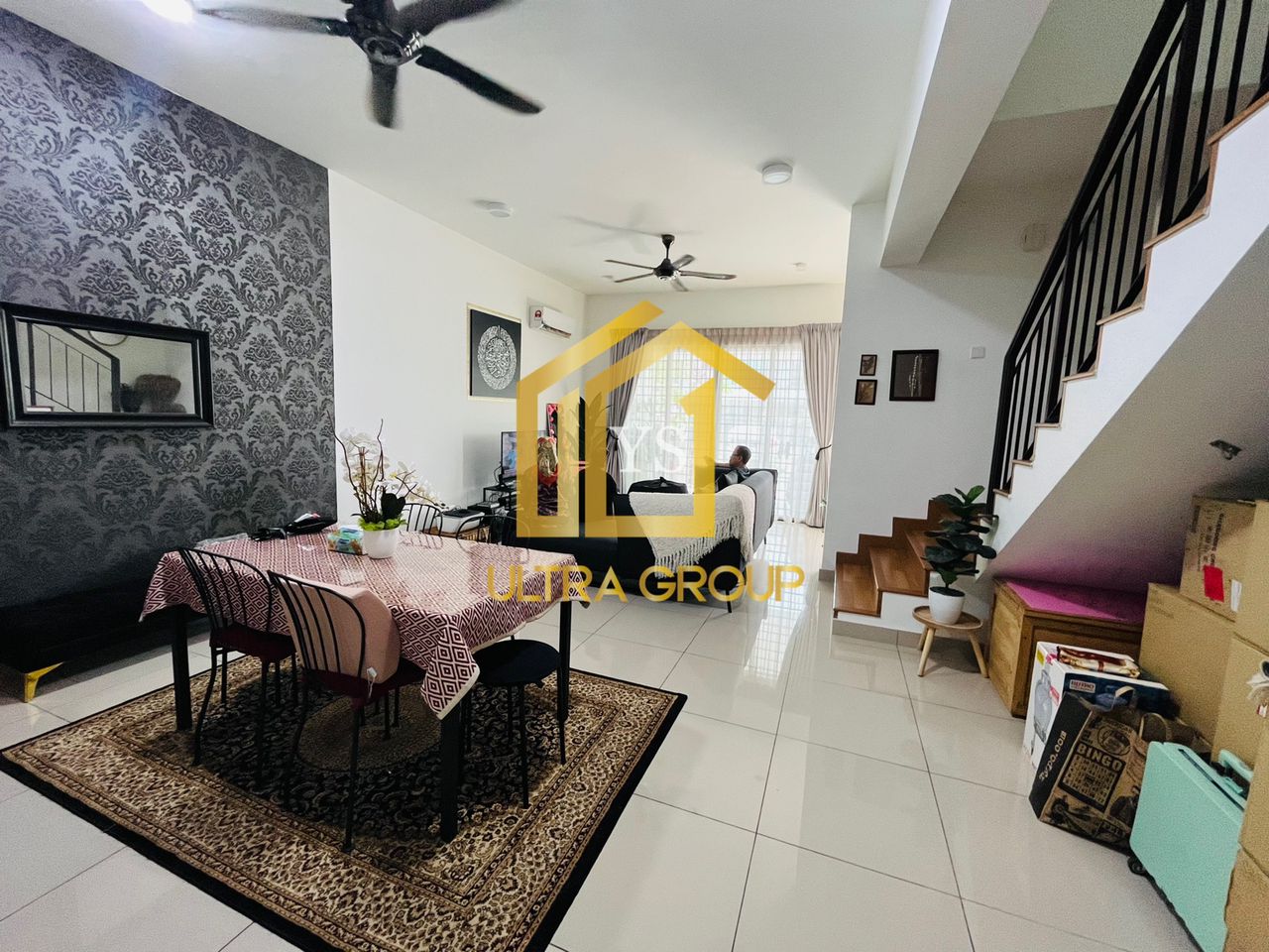 2 Storey Renovated,Bandar Bukit Raja 20x70sf - photo 1