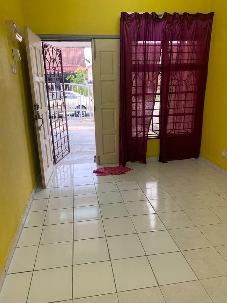 End Lot Single Storey Taman Pelangi Semenyih - photo 2