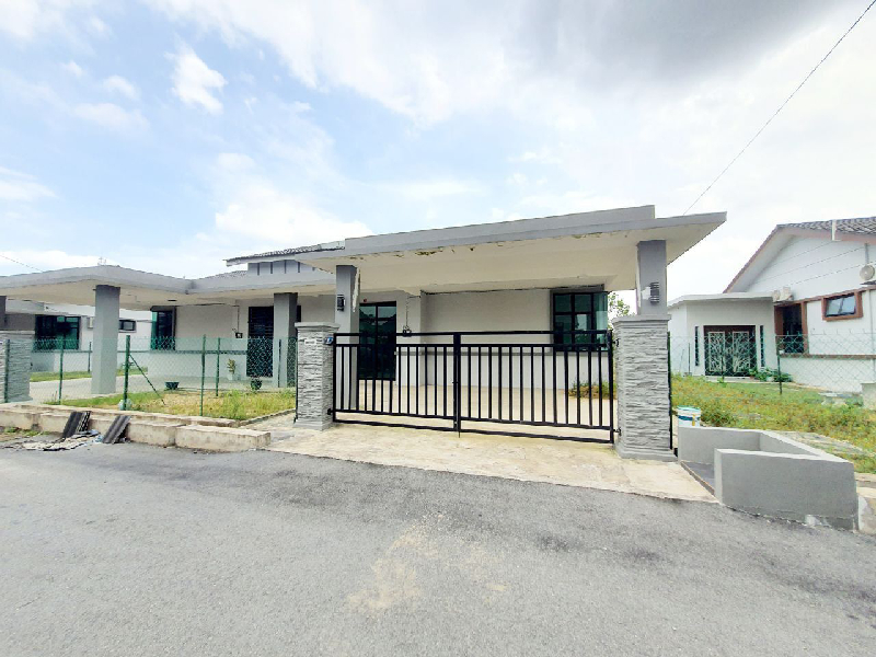 SEMI-D TAMAN PANDAN DAMAI 2 KUANTAN