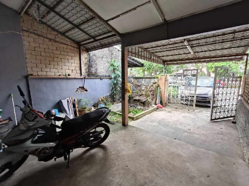 TERES 2 TINGKAT BUKIT SETONGKOL TAMAN CENDERAWASIH KUANTAN - photo 4