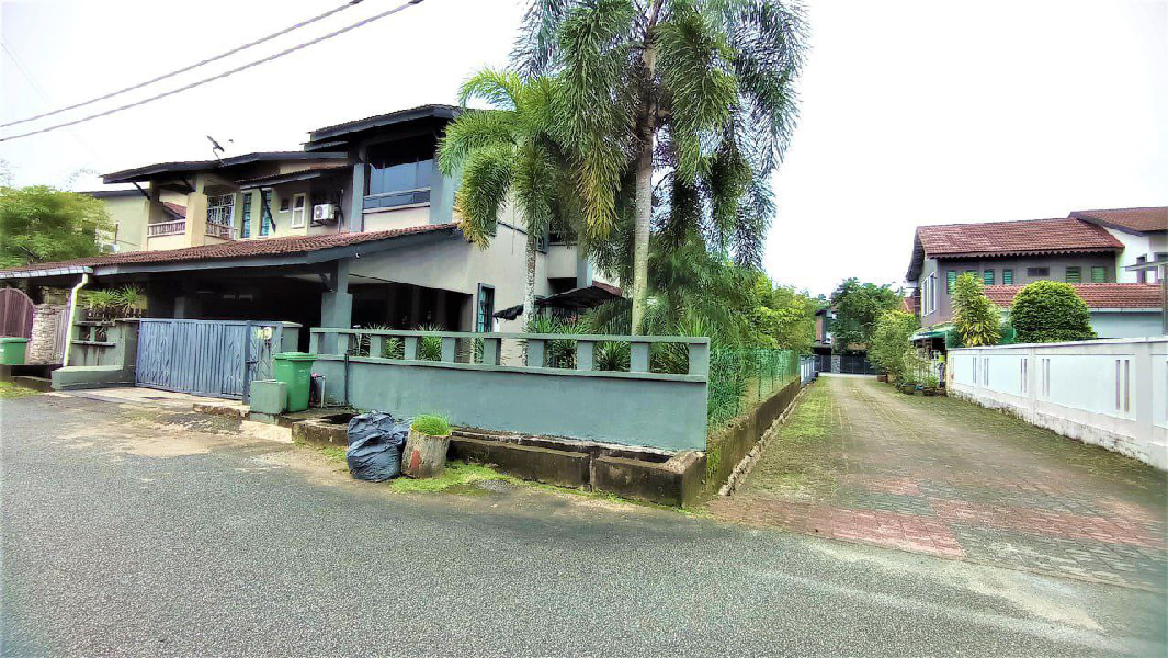 SEMI D 2 TINGKAT TAMAN ASTANA PERMAI,  INDERA MAHKOTA 12, KUANTAN - photo 2