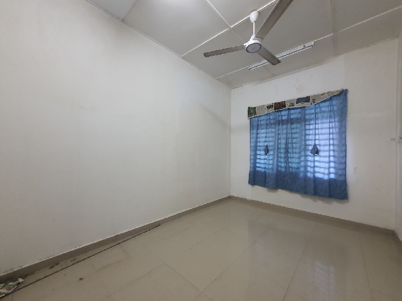 TERES 1 TINGKAT END LOT BUKIT RANGIN PERDANA 2, KUANTAN - photo 4