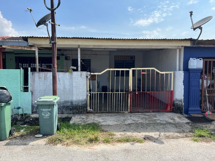 TERES 1 TINGKAT TAMAN TAS,  KUANTAN