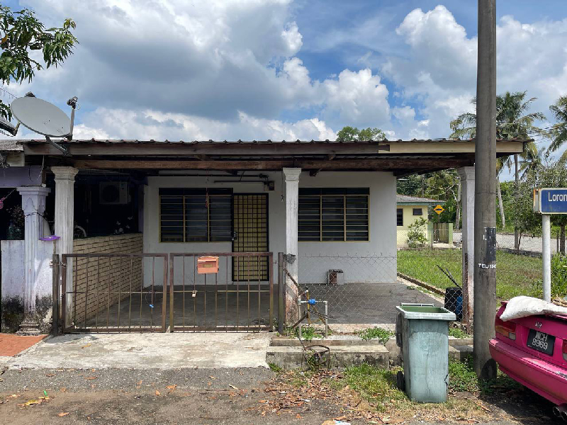 CORNER LOT TERES SETINGKAT PANDAN DAMAI 2, KUANTAN