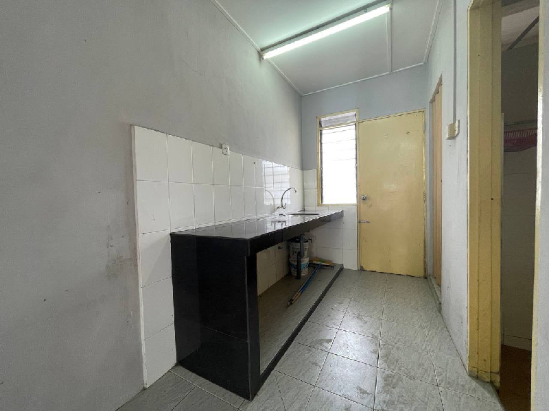 CORNER LOT TERES SETINGKAT PANDAN DAMAI 2, KUANTAN - photo 8