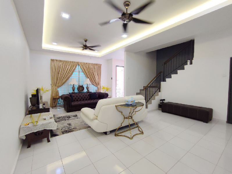 DOUBLE STOREY TERRACE LAKESIDE KOTASAS, KUANTAN - photo 2