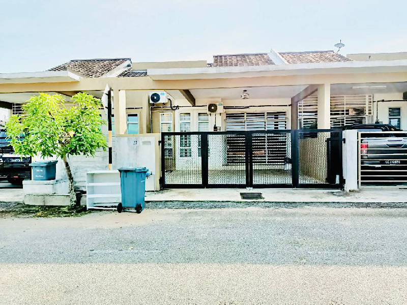 TERES 1 TINGKAT PANDAN DAMAI 1, KUANTAN