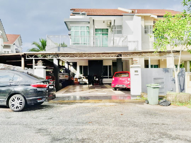DOUBLE STOREY SEMI-D BUKIT ISTANA, KUANTAN - photo 1