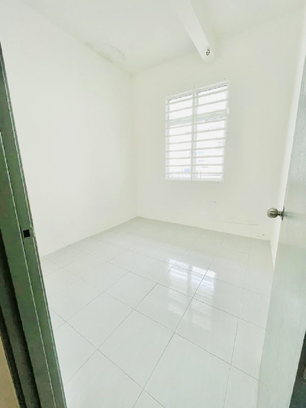 TERES 2 TINGKAT BANDAR KUANTAN PUTRI, KUANTAN - photo 4