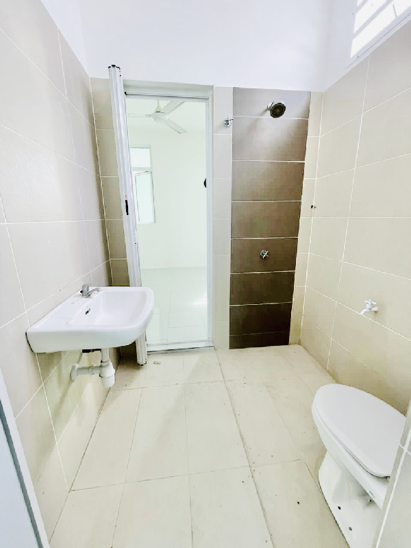 TERES 2 TINGKAT BANDAR KUANTAN PUTRI, KUANTAN - photo 12