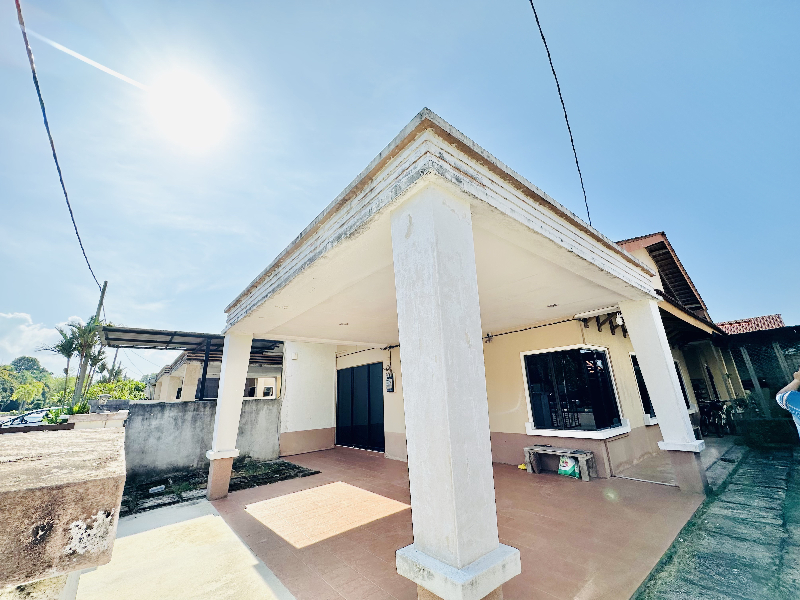 SEMI-D SINGLE STOREY (FACING OPEN) ALAM PERDANA INDERA MAHKOTA 12, KUANTAN - photo 8