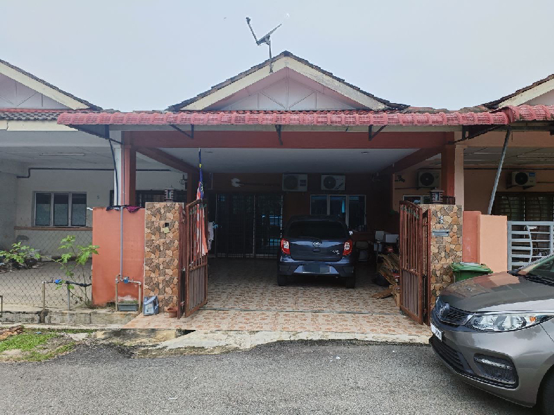 TERES CANTIK 1 TINGKAT SERI DAMAI AMAN