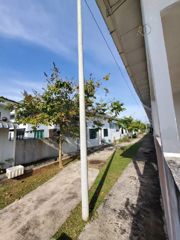 CORNER LOT TERES SETINGKAT KEMPADANG SEJAHTERA ASPEN TAMAN KUANTAN JAYA - photo 4