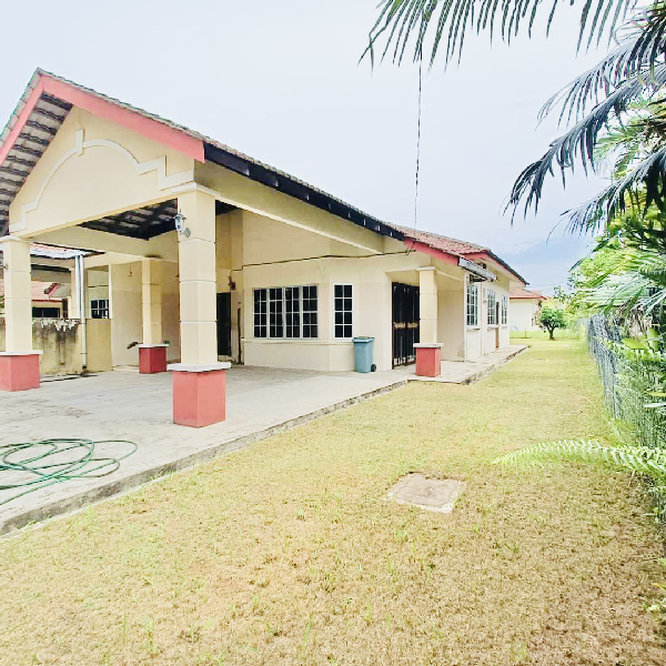 SEMI-D SETINGKAT TAMAN GURU, KUANTAN - photo 6