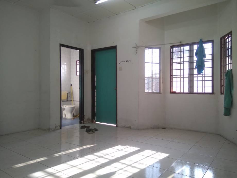 Taman Jaya Semenyih - photo 6