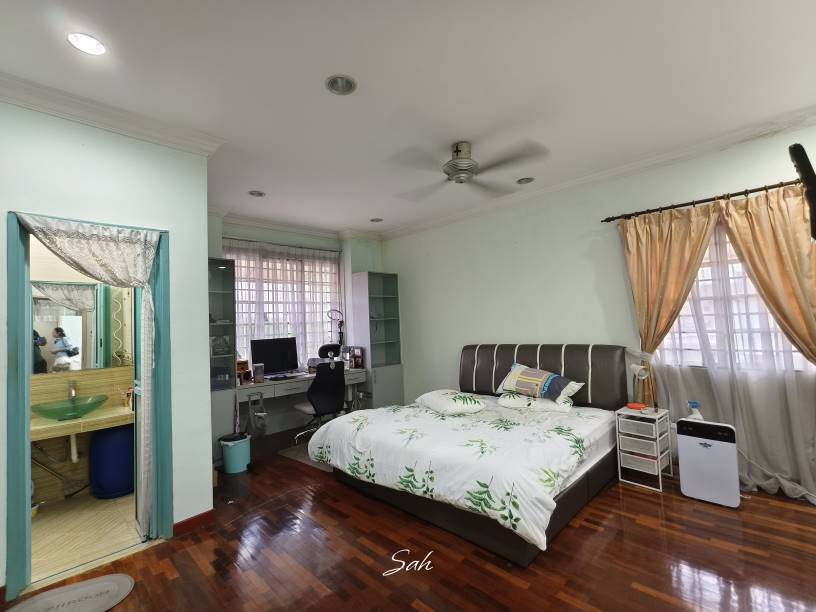 Bandar Tun Hussein Onn - photo 9