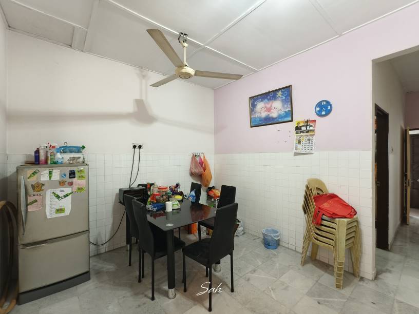 Taman Seri Emas Kajang - photo 7