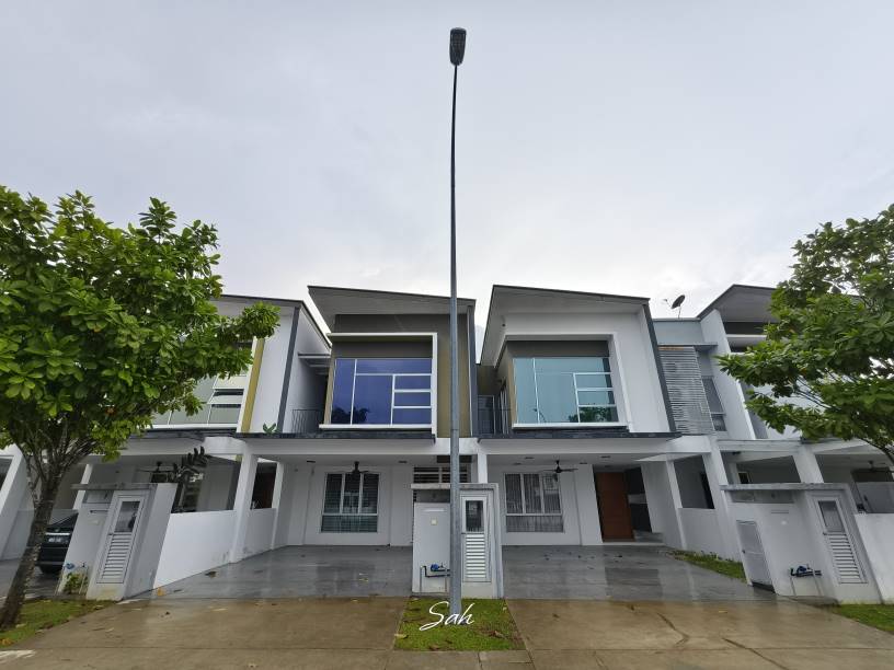 TROPICANA HEIGHTS - photo 2