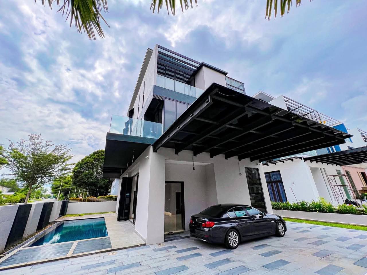 Perdana Lakeview East - photo 2