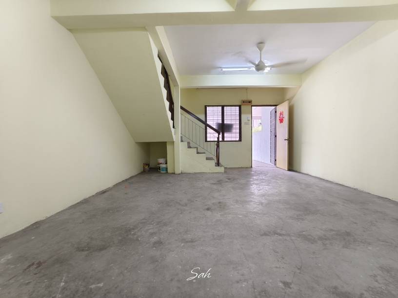 Taman Zamrud, Kajang - photo 4