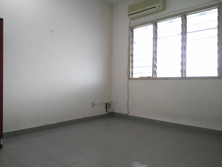 Taman Desa Semenyih - photo 3