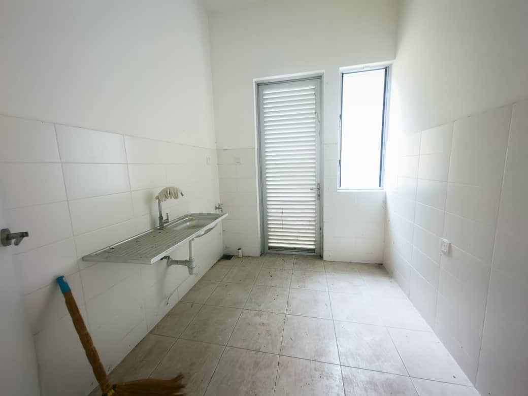 TROPICANA HEIGHTS - photo 11