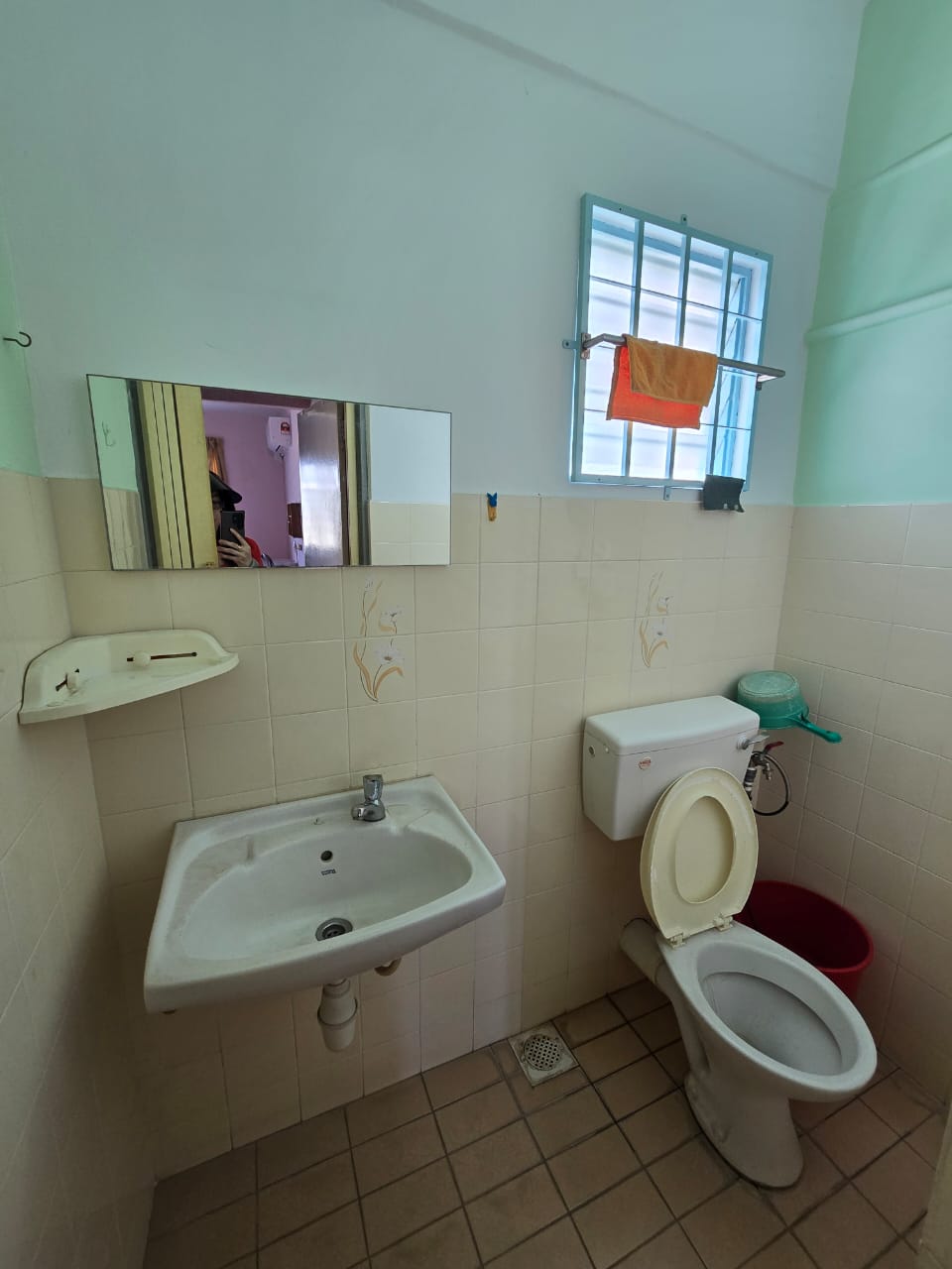 Desa Sri Jenaris - photo 8