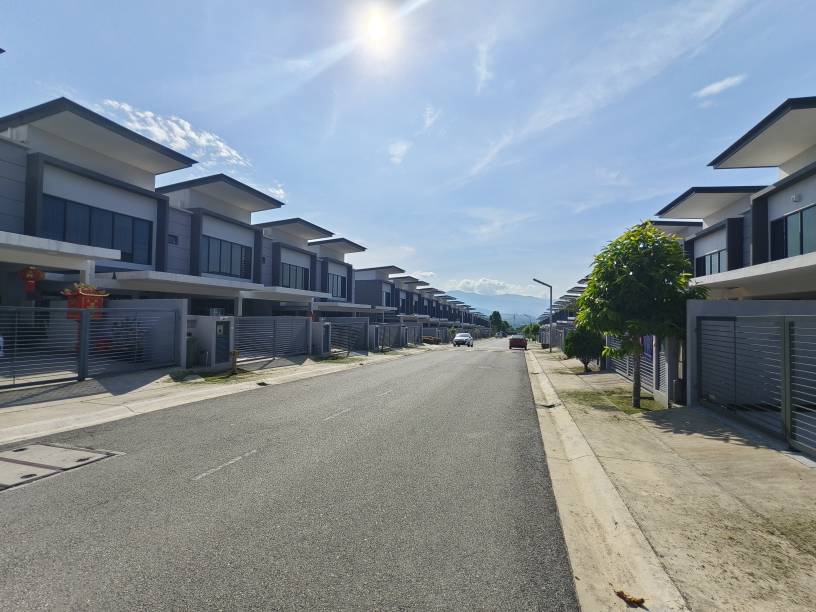 Taman Kajang East - photo 12