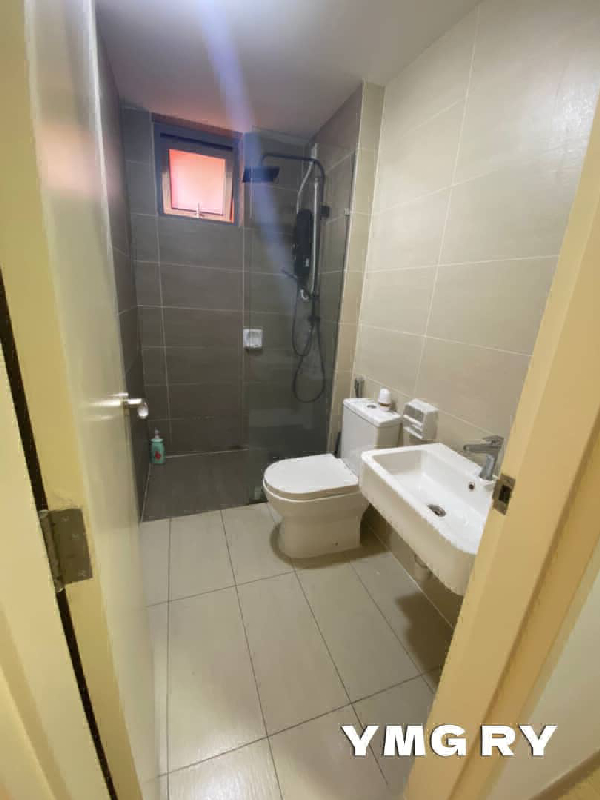 Gravit 8 Kota Bayuemas 3R2B for rent - photo 8