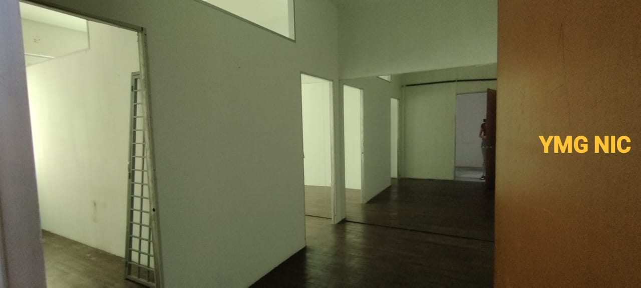 Bukit Tinggi 1st Floor Office - photo 3