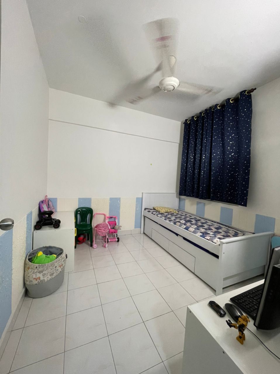 NEAR HUKM 5th FLOOR POOL VIEW Lestari Apartment - photo 5