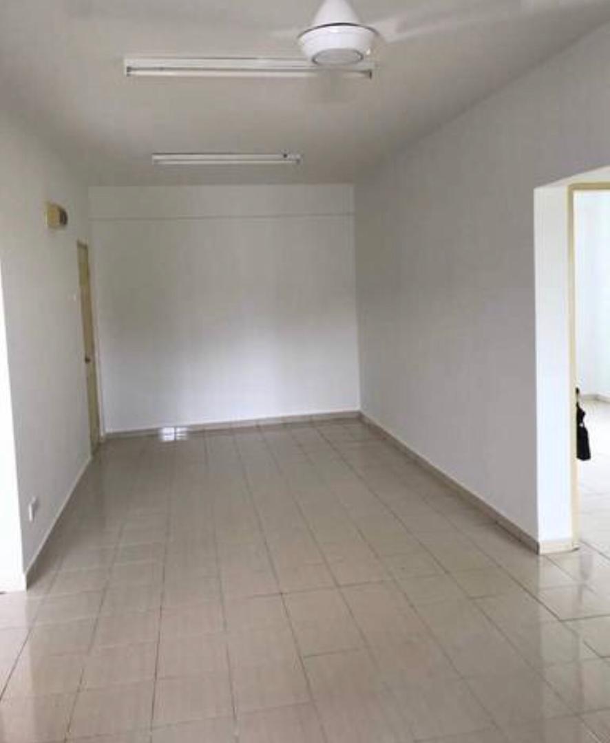 MURAH 2 PARKING Pangsapuri Laguna Biru - photo 4