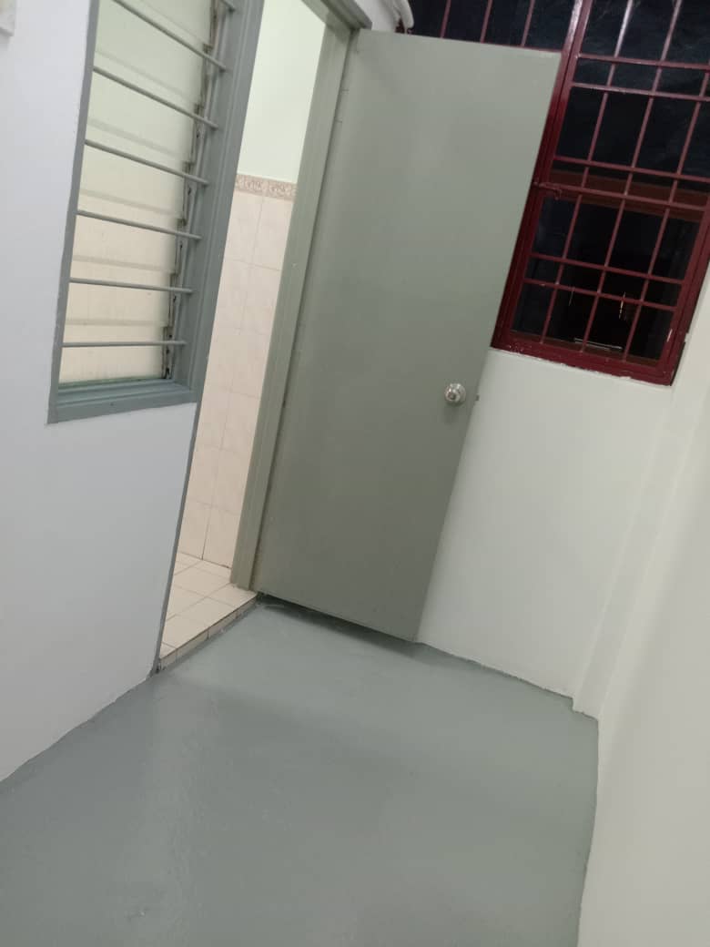 MURAH LOW FLOOR Pelangi Damansara Condo - photo 4