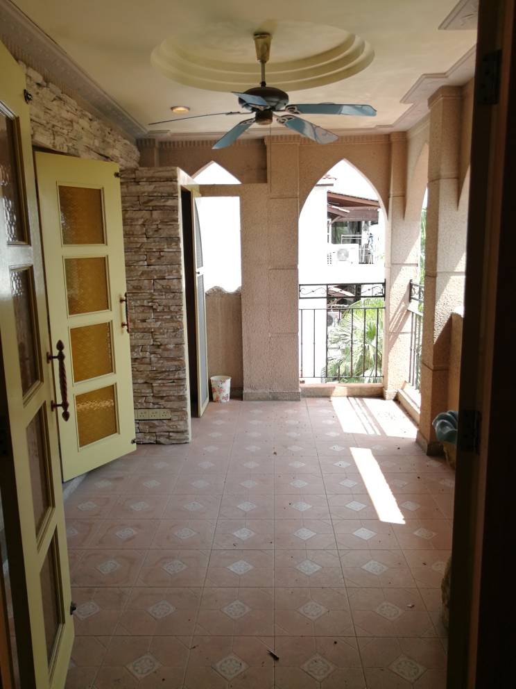 LARGEST RENOVATED UNIT at Pantai Hill Park 3 - photo 6