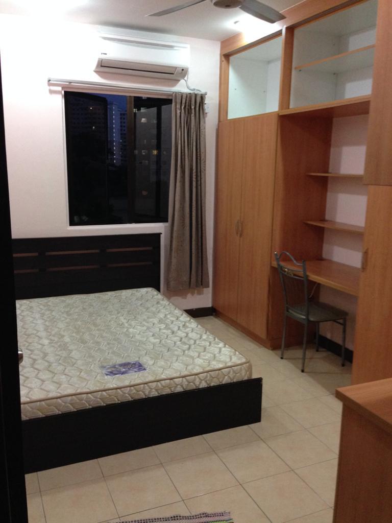 NEAR LRT GOOD INVESTMENT Bayu Tasik 2 Condo - photo 4
