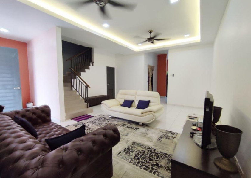 (FREE AIR-COND) DOUBLE STOREY TERRACE LAKESIDE KOTASAS KUANTAN  - photo 3