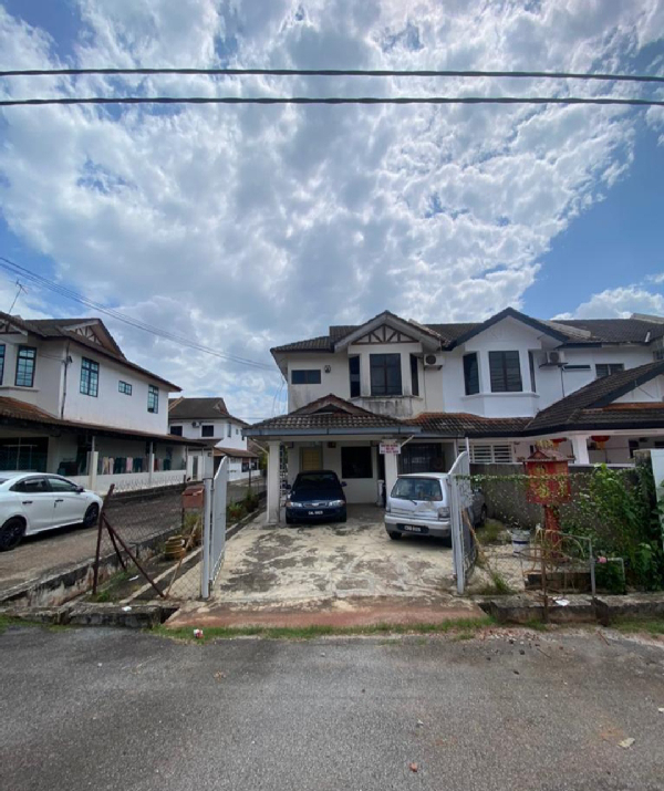 TERES 2 TINGKAT INDERA MAHKOTA 2 KUANTAN 