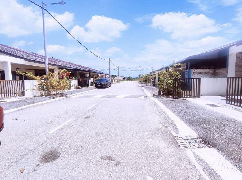 TERES SETINGKAT PERUMAHAN SERI DAMAI SEJAHTERA KUANTAN  - photo 2