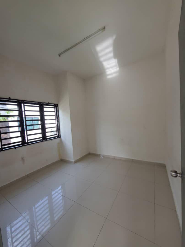 CORNER LOT KEMPADANG SEJAHTERA ASPEN TAMAN KUANTAN JAYA  - photo 3