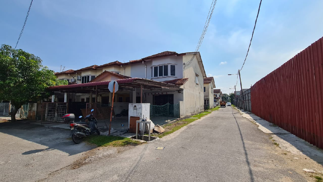 Taman Daya Maju, Meru - photo 2