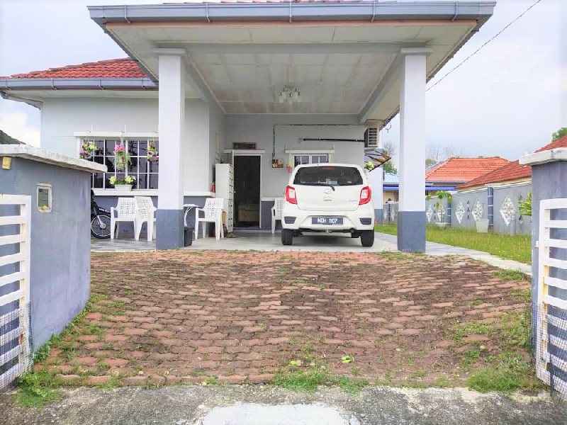 TAMAN TUANKU JAAFAR, SENAWANG - photo 2