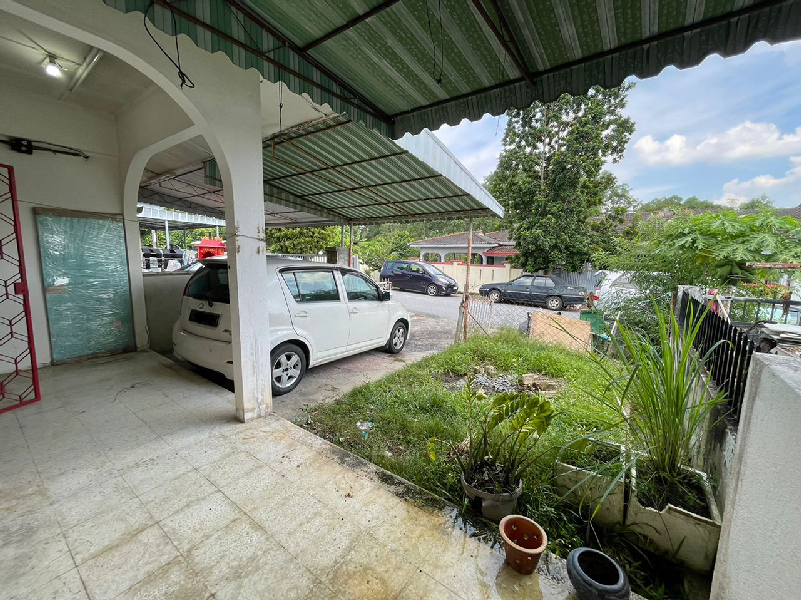TAMAN INDAH, KAJANG - photo 2