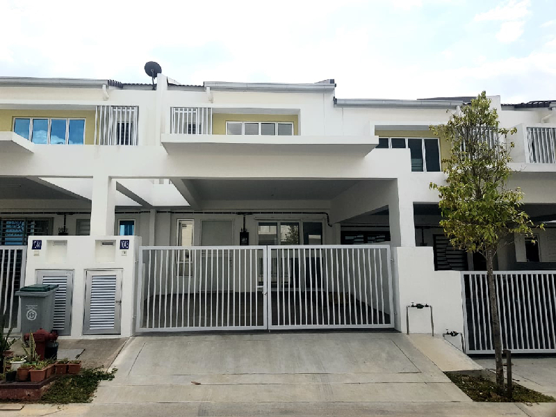 TAMAN TIARA SENDAYAN - photo 2