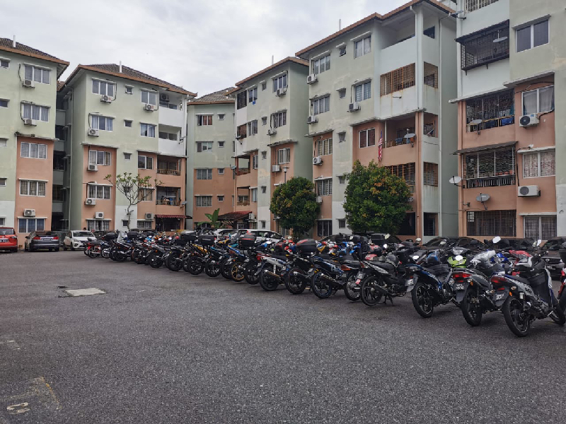 APARTMENT SUTERA, TAMAN KAJANG UTAMA - photo 2