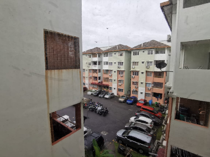 APARTMENT SUTERA, TAMAN KAJANG UTAMA - photo 3
