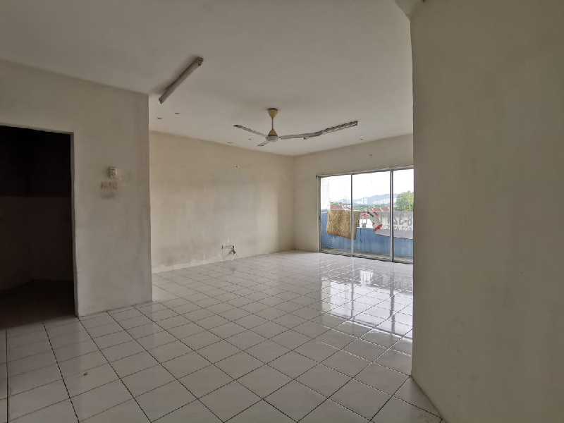 APARTMENT SUTERA, TAMAN KAJANG UTAMA - photo 5