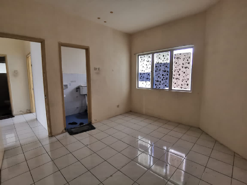 APARTMENT SUTERA, TAMAN KAJANG UTAMA - photo 12